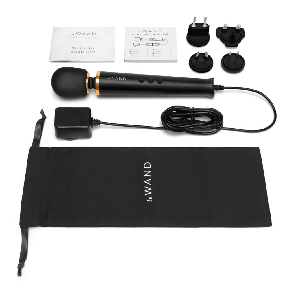 Le Wand Petite Plug-In Massager - Image 7