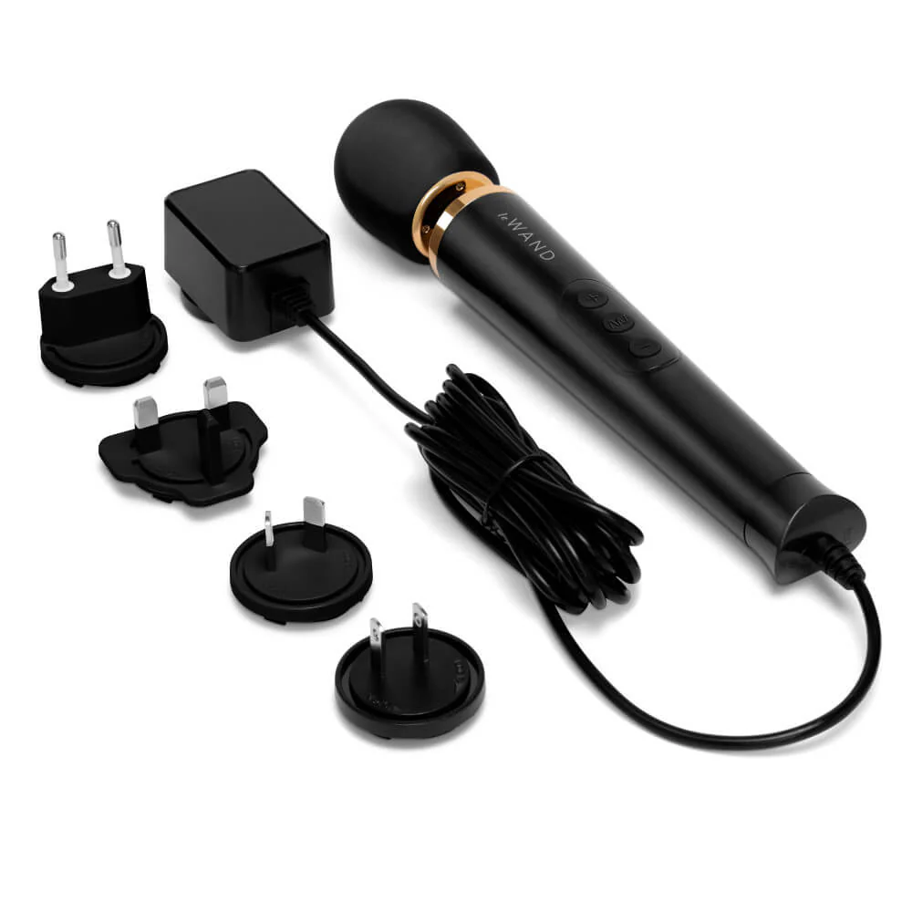 Le Wand Petite Plug-In Massager - Image 8