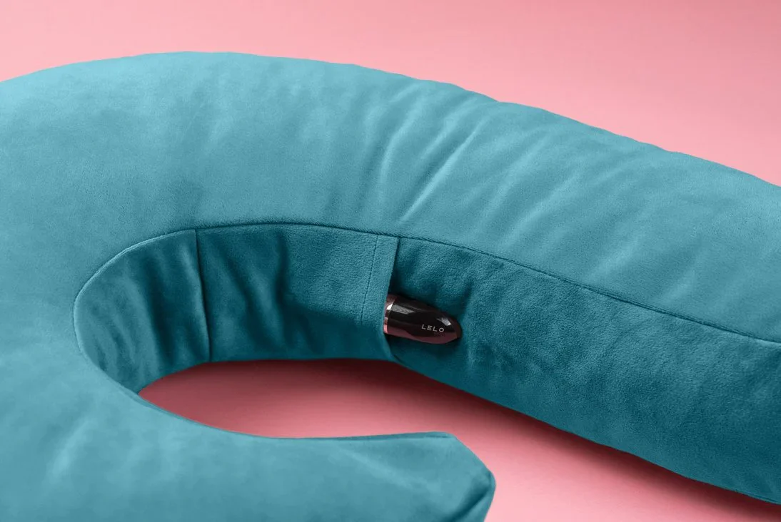 Liberator Lune Snuggle Sex Toy Mount - Image 4