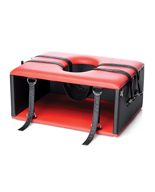 Master Series Queening Chair - Image 6