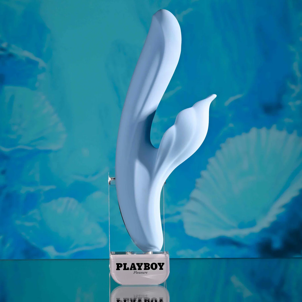 Playboy In Bloom - Image 4