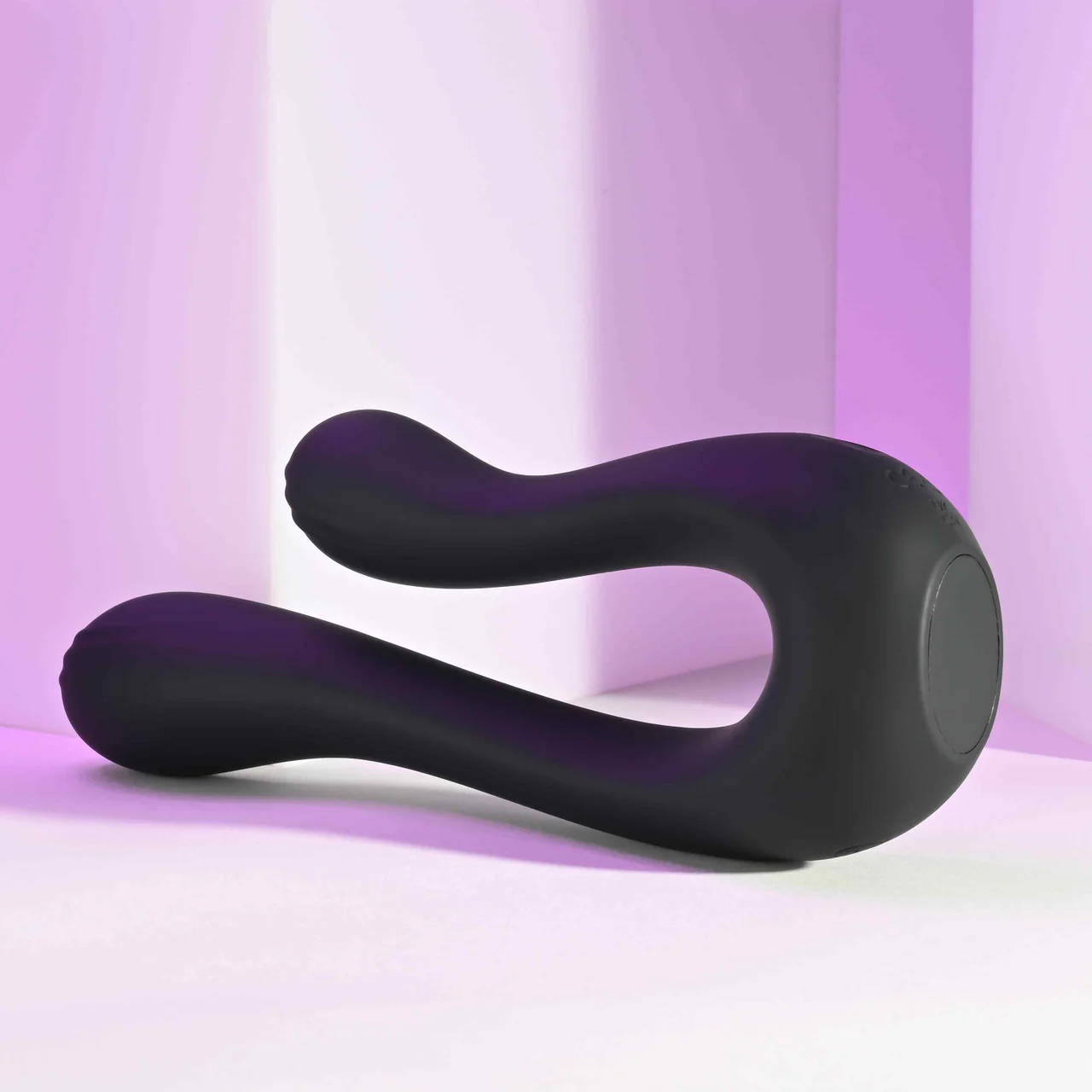 Playboy The Swan - Image 3
