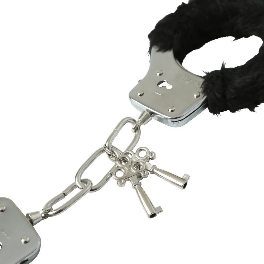 Sportsheets Black Furry Handcuffs - Image 3