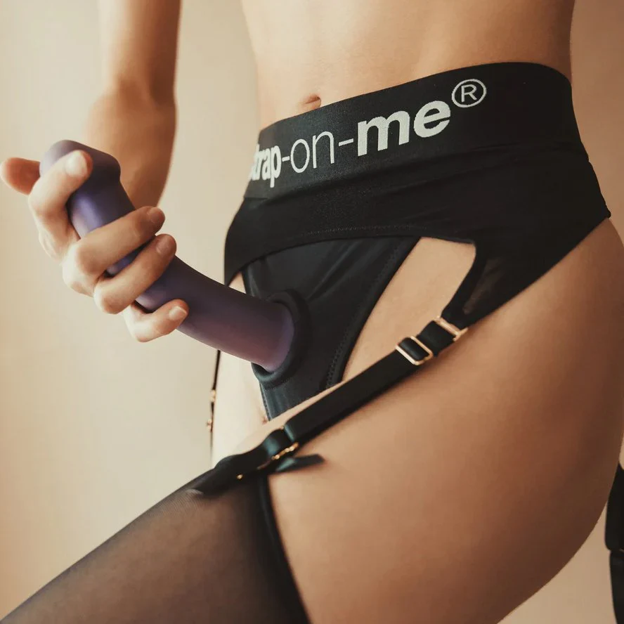 Strap-on-Me Rebel - Image 9