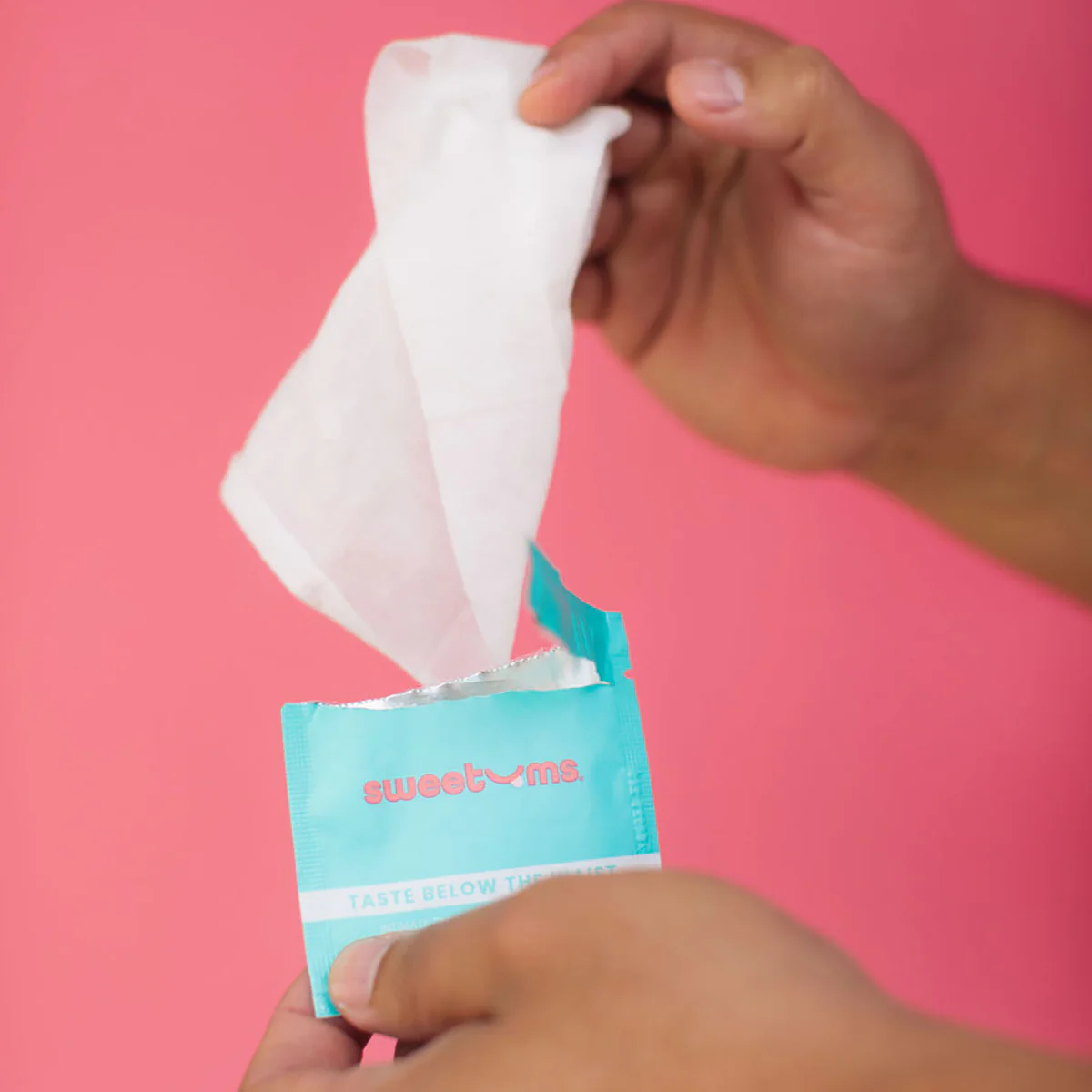 Sweetums Intimate Wipes - Image 4
